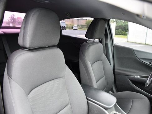 Used 2022 Chevrolet Malibu LS FWD image 28