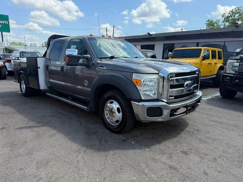 Used 2011 Ford F350 XLT w/ Chrome Pkg RWD image 10