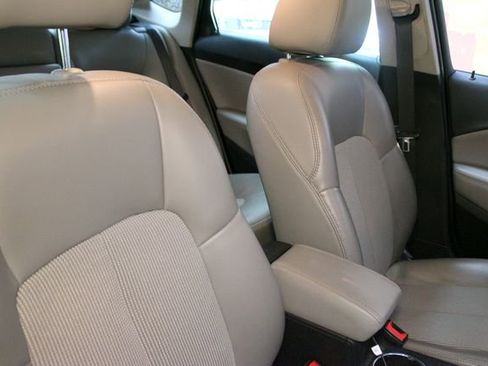 Used 2015 Buick Verano FWD image 11