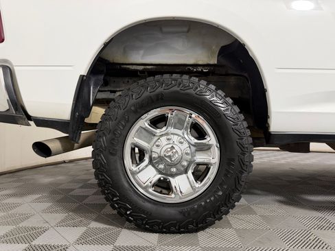 Used 2022 RAM 2500 Big Horn AWD/4WD image 17
