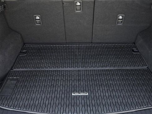 Used 2025 MAZDA CX-5 AWD 2.5 S w/ Premium Plus Pkg image 11