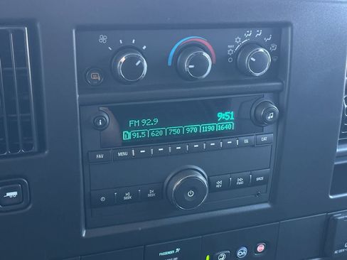 Used 2025 Chevrolet Express 2500 Extended w/ Driver Convenience Package RWD image 18