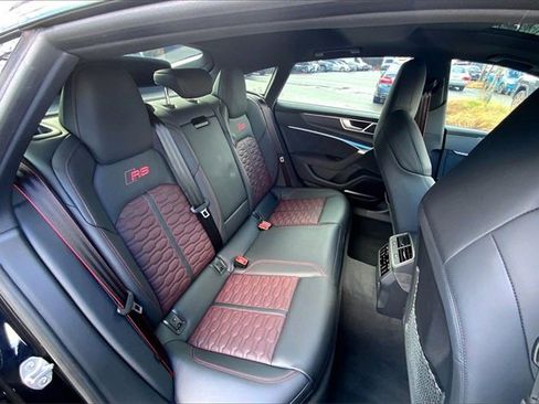 Used 2024 Audi RS 7 Performance image 16