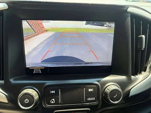 Used 2021 GMC Terrain SLT FWD image 8