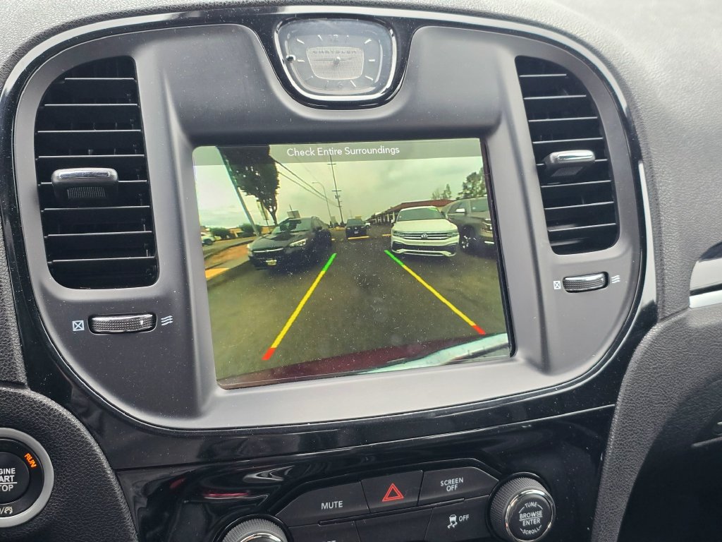 Used 2019 Chrysler 300 S AWD/4WD image 23