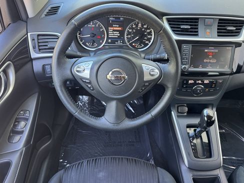 Used 2019 Nissan Sentra SV FWD image 27