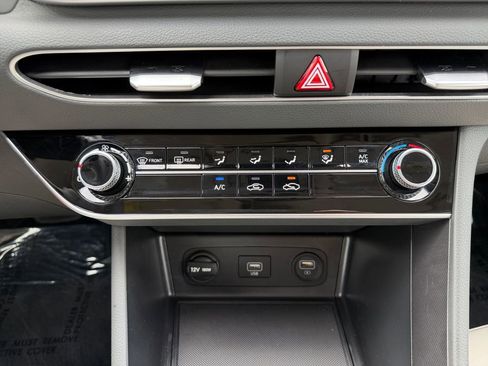 Used 2023 Hyundai Sonata SE FWD image 25