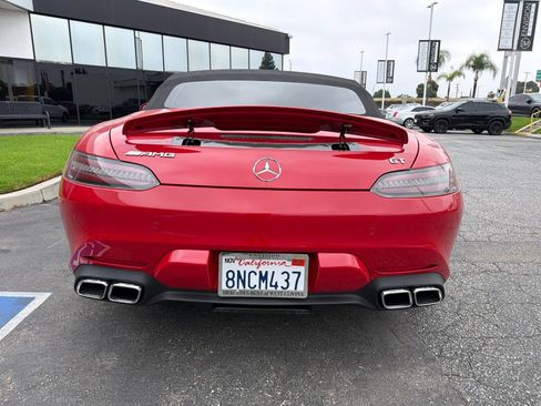 Used 2020 Mercedes-Benz AMG GT Roadster image 4