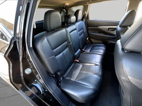 Used 2018 Nissan Murano Platinum FWD image 19