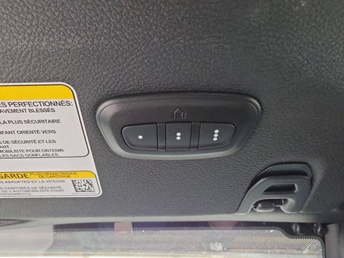 Used 2024 Jeep Gladiator Mojave w/ Technology Group AWD/4WD image 30