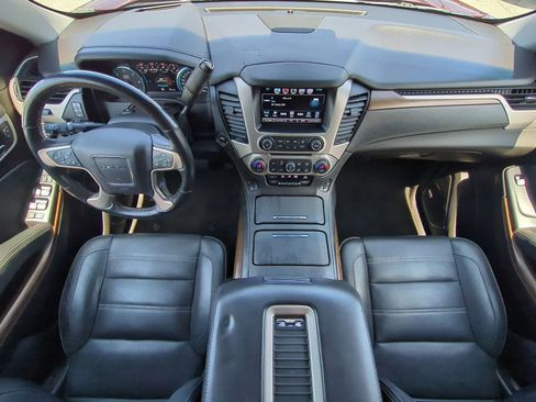 Used 2019 GMC Yukon XL Denali w/ Denali Ultimate Package AWD/4WD image 15