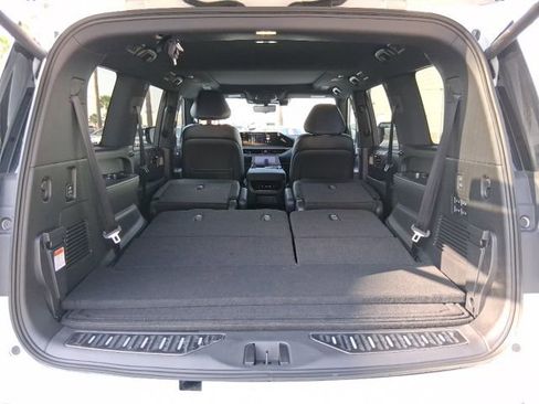 New 2026 INFINITI QX80 4WD image 6