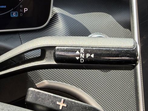 Used 2025 Mercedes-Benz C 300 Sedan image 20