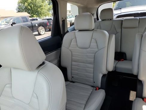 Used 2024 Kia Telluride SX Prestige AWD/4WD image 14
