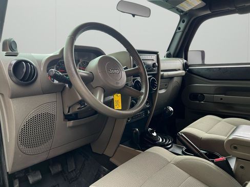 Used 2007 Jeep Wrangler Sahara AWD/4WD image 35