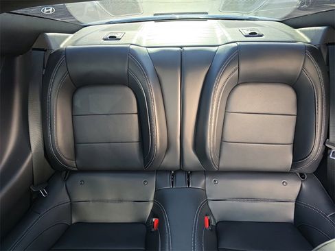 Used 2024 Ford Mustang GT Premium image 11