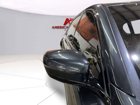 Used 2016 BMW 750i RWD image 17