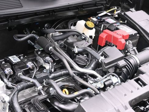 New 2026 Nissan Kicks SV w/ SV Premium Package image 22