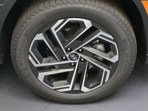 New 2026 Hyundai Tucson Limited image 9