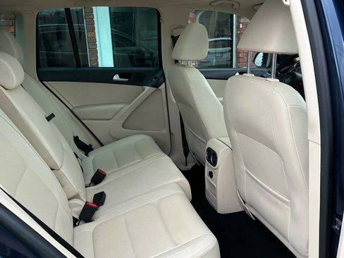 Used 2014 Volkswagen Tiguan SEL image 13