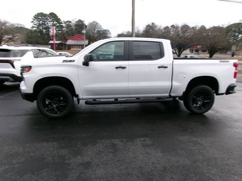 New 2026 Chevrolet Silverado 1500 Custom Trail Boss w/ Dark Appearance Package image 9