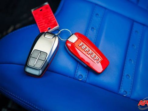 Used 2022 Ferrari F8 Tributo image 96