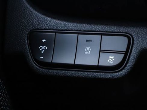 Used 2025 Kia Seltos S FWD image 36