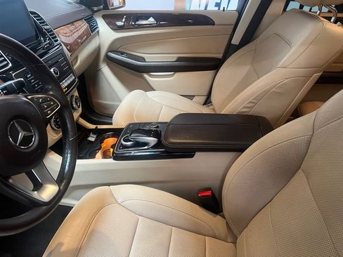 Used 2016 Mercedes-Benz GLE 400 4MATIC image 16