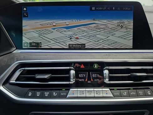Used 2023 BMW X5 xDrive40i w/ M Sport Package AWD/4WD image 38