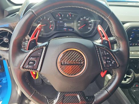 Used 2023 Chevrolet Camaro LT RWD image 7