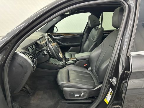 Used 2019 BMW X3 sDrive30i w/ Driving Assistance Package image 9