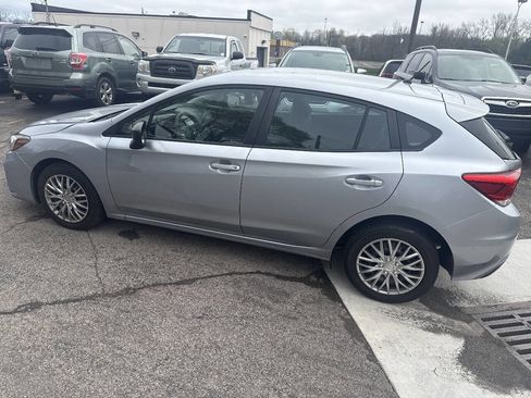 Used 2019 Subaru Impreza 2.0i image 12