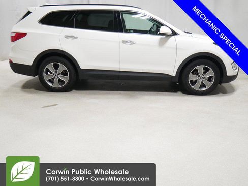 Used 2013 Hyundai Santa Fe GLS w/ Popular Equipment Pkg image 18