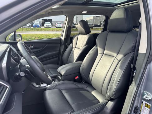 Used 2023 Subaru Ascent Limited w/ Technology Package AWD/4WD image 13