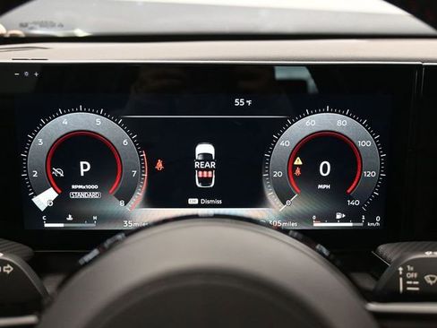 Used 2025 Nissan Kicks SR FWD image 22