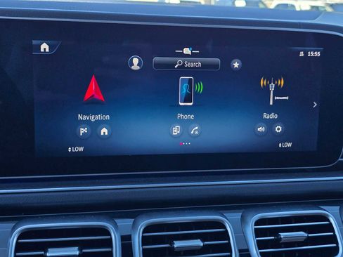 New 2026 Mercedes-Benz GLS 450 4MATIC image 28