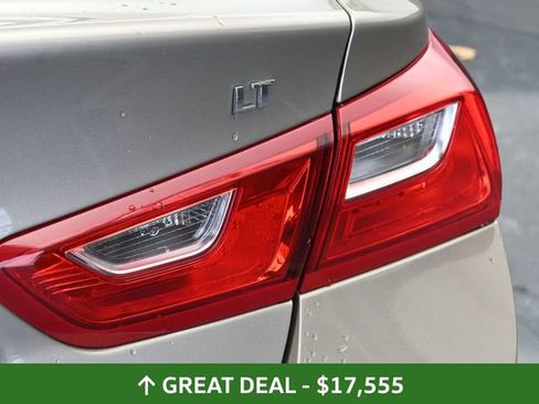 Used 2024 Chevrolet Malibu LT image 15