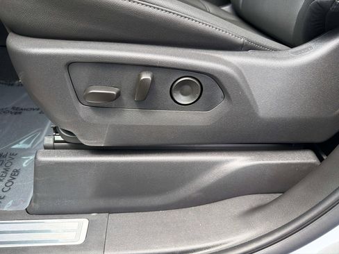 New 2026 GMC Sierra 1500 SLT w/ SLT Premium Plus Package image 19