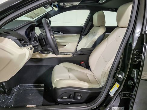 New 2025 Cadillac CT4 Premium Luxury image 13