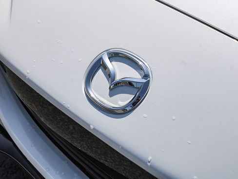 New 2026 MAZDA MX-5 Miata Club w/ Interior Package RWD image 9