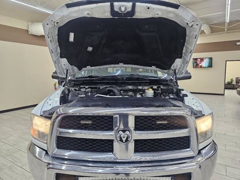 Used 2016 RAM 2500 SLT AWD/4WD image 39