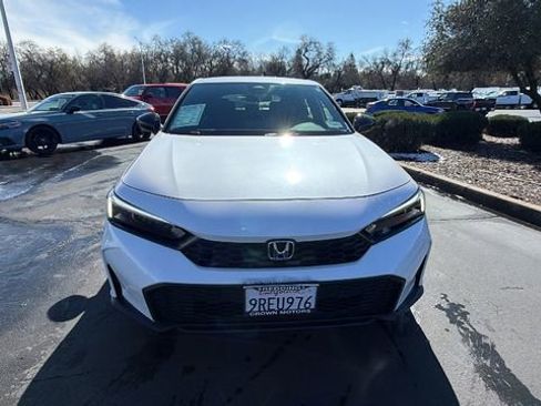Used 2025 Honda Civic Sport image 8
