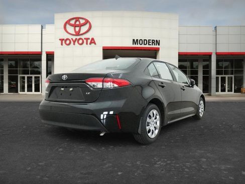 New 2026 Toyota Corolla LE FWD image 17