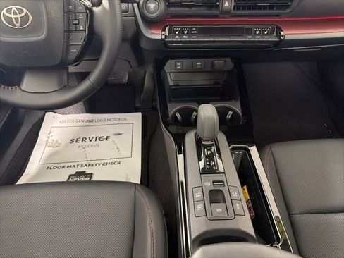 Used 2025 Toyota Prius Plug-In Hybrid w/ Limited Premium Package image 13