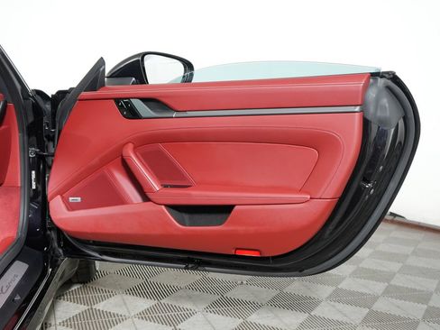 Certified 2020 Porsche 911 Carrera RWD image 39