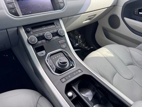Used 2012 Land Rover Range Rover Evoque Pure Premium w/ Pure Premium Xenon Pkg AWD/4WD image 23