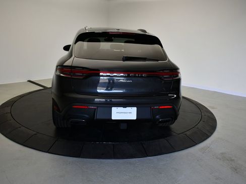 New 2026 Porsche Macan AWD/4WD image 7