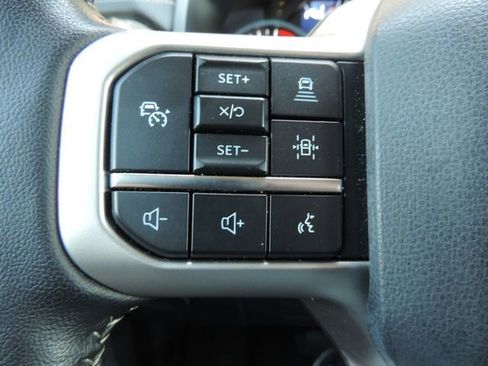 Used 2023 Ford Expedition XLT RWD image 31