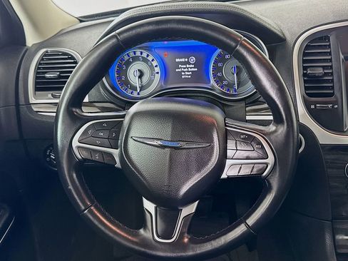 Used 2015 Chrysler 300 Limited w/ Driver Convenience Group image 14