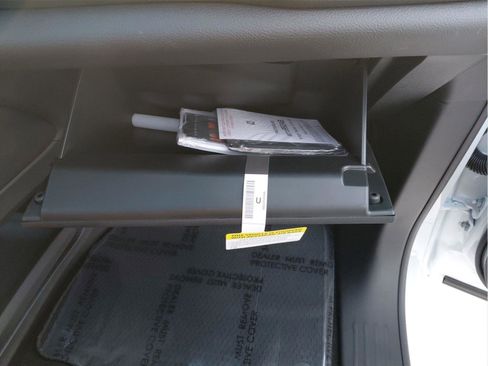 New 2026 Chrysler Pacifica Pinnacle image 16